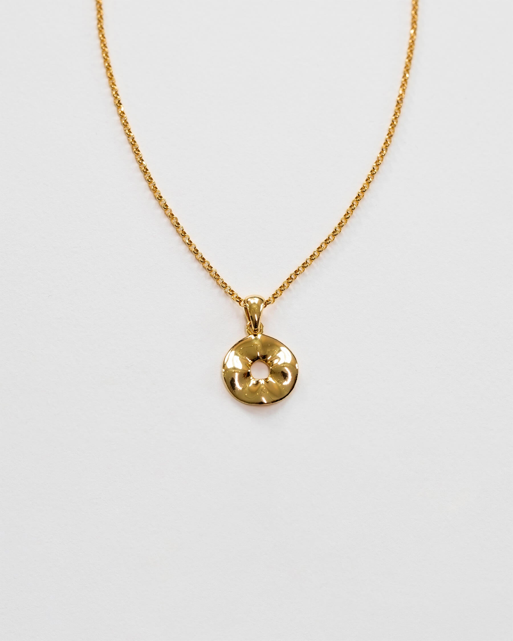 Wave Necklace Gold